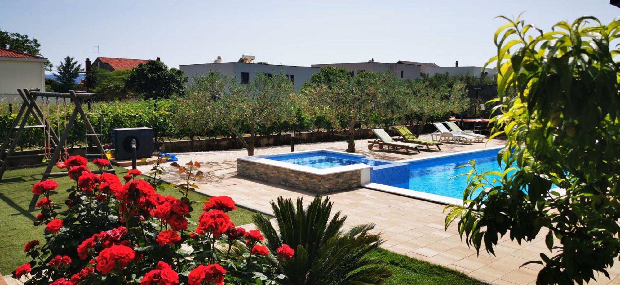Apartment House Kastela With Heated Pool & Jacuzzi Habitación foto